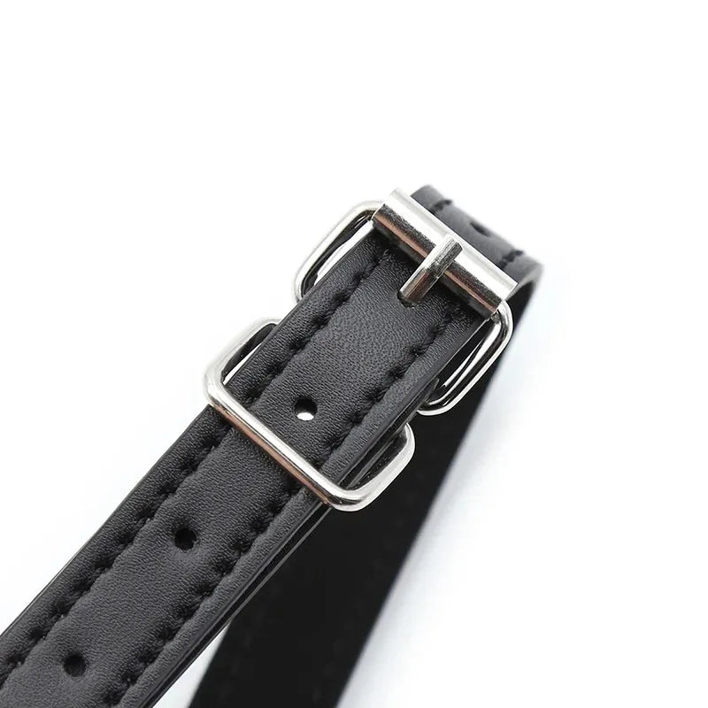 BDSM Anillo Oral de Silicona comn correa